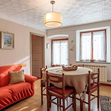 Lo Mitcho De Pouisse Daire Aosta Dış mekan fotoğraf