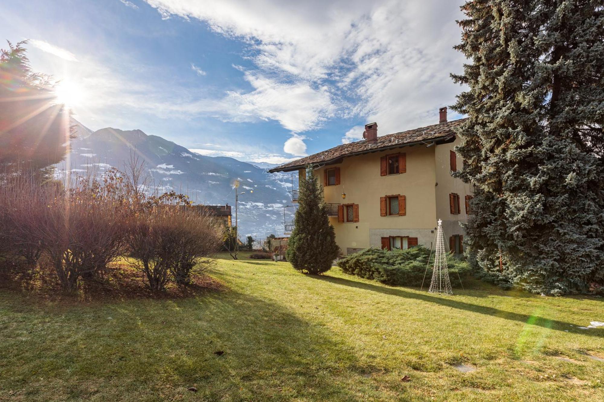 Lo Mitcho De Pouisse Daire Aosta Dış mekan fotoğraf